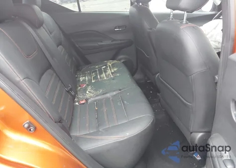 2019 Nissan Kicks Sr z USA, uszkodzony, nr VIN 3N1CP5CU6KL554320